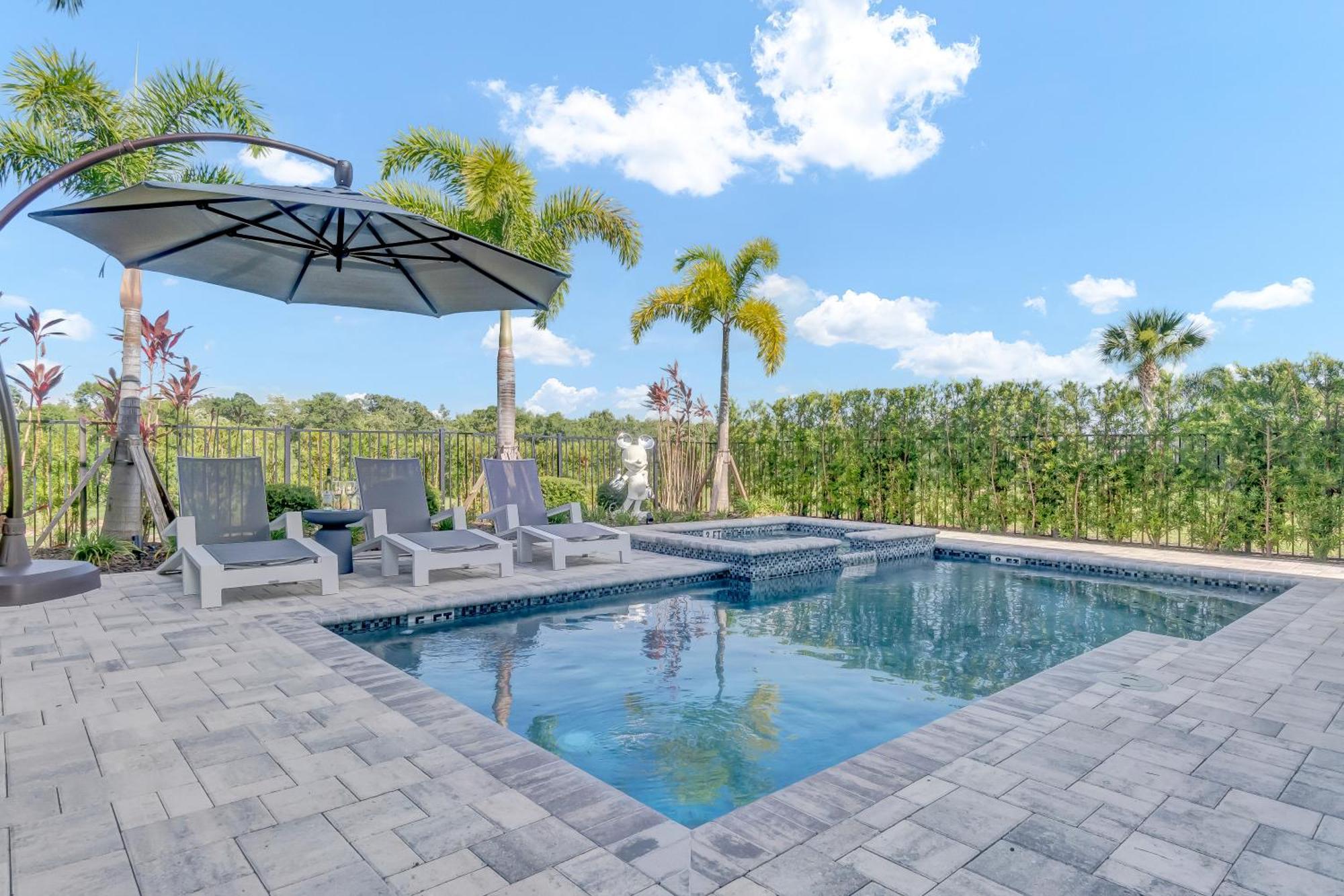 Beautiful House With Pool In Reunion 10 Minutes From *
